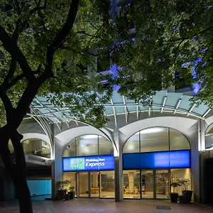 https://holiday-inn-express-cape-town-city-centre.hotels-capetown.com